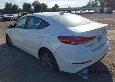 2017 Hyundai Elantra Se z USA, uszkodzony, nr VIN 5NPD84LF2HH108443